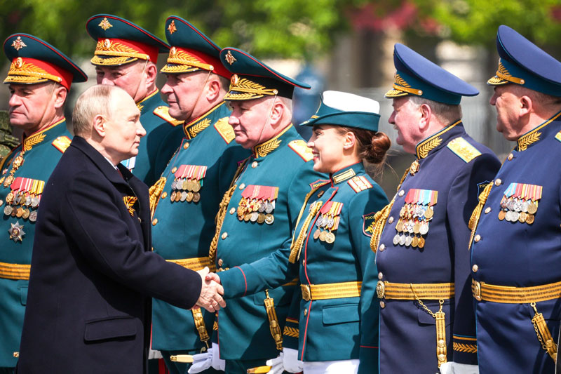 «Судьба Родины зависит от каждого из нас»: Путин поздравил россиян с Днём Победы | Путин поздравил россиян с Днем Победы: важность памяти и единения