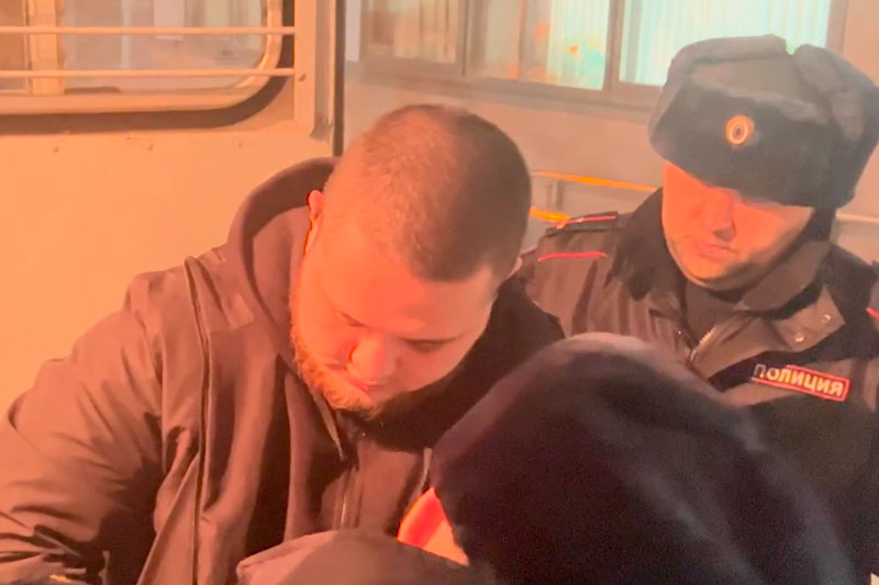 В Свердловской области арестован водитель, причастный к похищению несовершеннолетних | На Урале задержан еще один фигурант по делу «адской» автомойки В Свердловской области арестован водитель, причастный к похищению несовершеннолетних | На Урале задержан еще один фигурант по делу «адской» автомойки