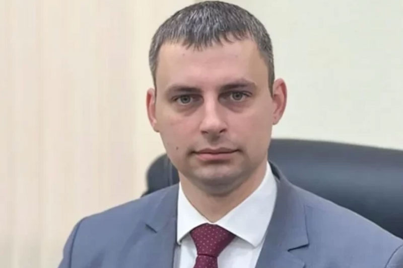 Силовики задержали вице-губернатора Краснодарского края по обвинению в коррупции | Вице-губернатора Краснодарского края подозревают во взятке Силовики задержали вице-губернатора Краснодарского края по обвинению в коррупции | Вице-губернатора Краснодарского края подозревают во взятке