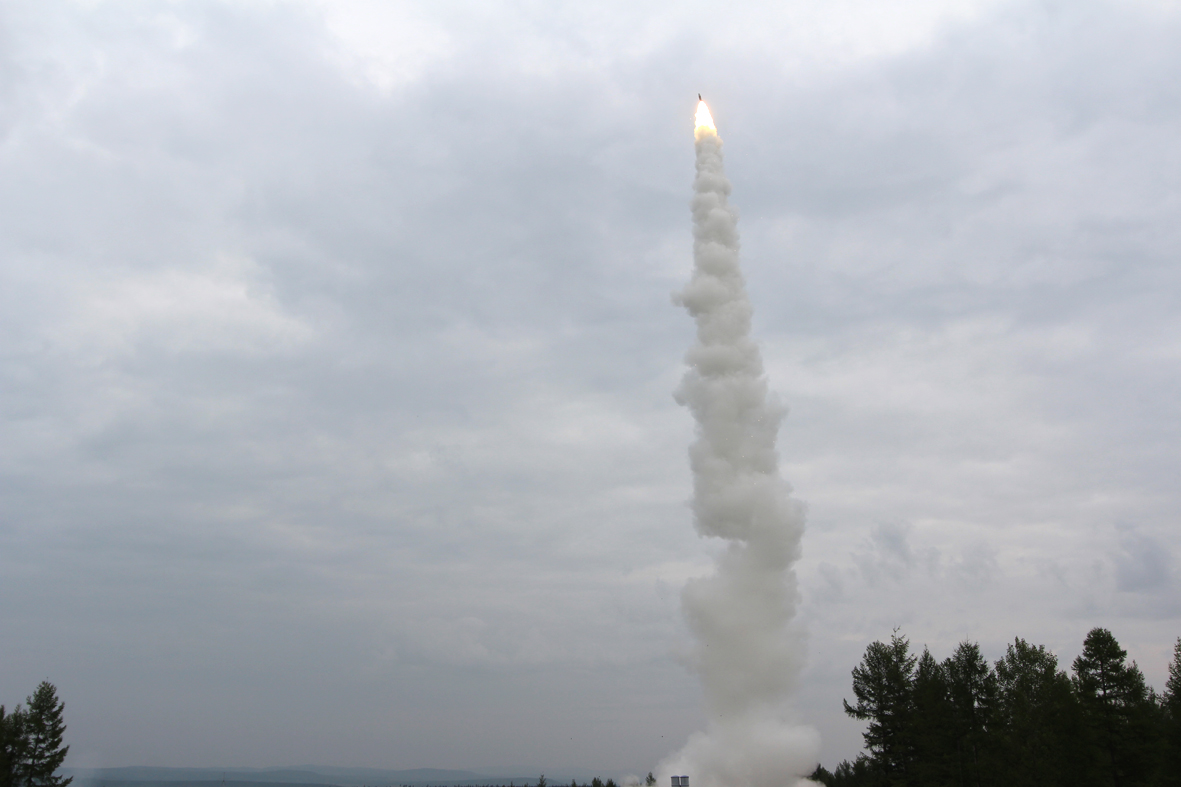 Зенитчики ЦВО уничтожили самолёты и крылатые ракеты условного противника на полигоне в Бурятии Зенитчики ЦВО уничтожили самолёты и крылатые ракеты условного противника на полигоне в Бурятии