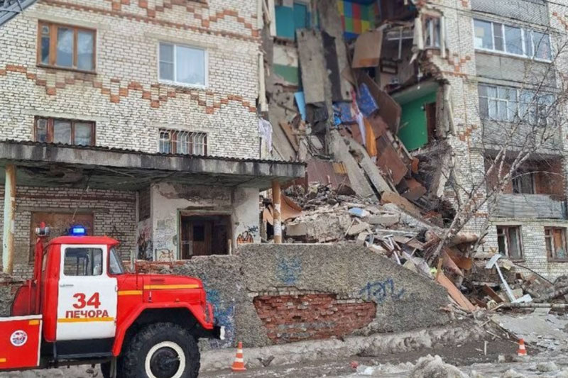 Мэрия Печоры признавала обрушившийся в городе дом пригодным для жизни | Обрушившийся дом в Печоре считался пригодным для жизни Мэрия Печоры признавала обрушившийся в городе дом пригодным для жизни | Обрушившийся дом в Печоре считался пригодным для жизни