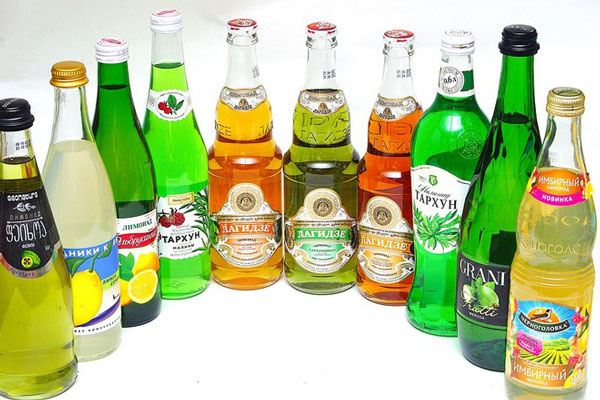 Роспотребнадзор назвал фейком историю в соцсетях о ребёнке, который смертельно отравился газировкой Роспотребнадзор назвал фейком историю в соцсетях о ребёнке, который смертельно отравился газировкой