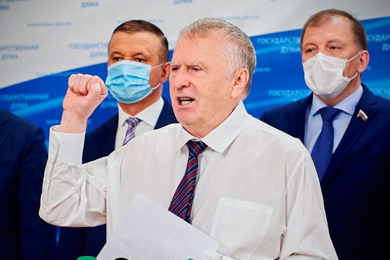 "Готов встать на колени": Жириновский обратился к хабаровчанам "Готов встать на колени": Жириновский обратился к хабаровчанам