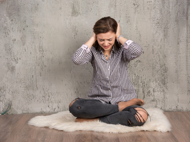 Можно ли наказать соседей за шум днём? Отвечает доцент Оксана Васильева | Доцент Васильева объяснила, можно ли наказать соседей за дневной шум Можно ли наказать соседей за шум днём? Отвечает доцент Оксана Васильева | Доцент Васильева объяснила, можно ли наказать соседей за дневной шум