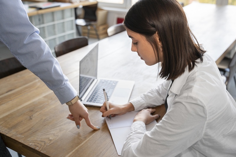 Российские компании стали чаще нанимать подростов на работу | В России 12% компаний нанимают на работу подростков Российские компании стали чаще нанимать подростов на работу | В России 12% компаний нанимают на работу подростков