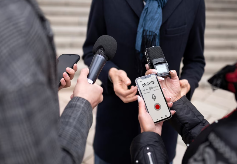 17% россиян за год стали больше доверять журналистам 17% россиян за год стали больше доверять журналистам