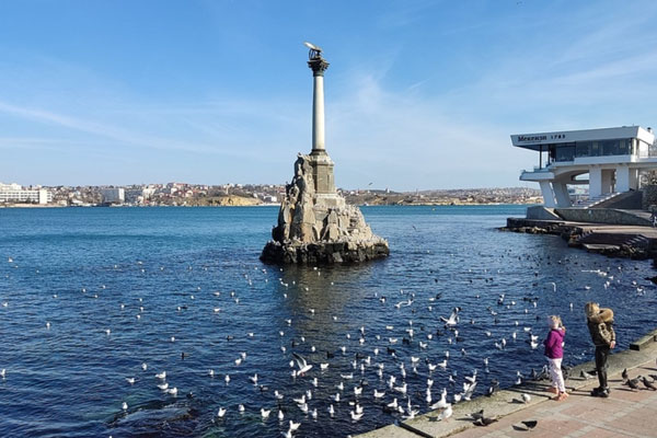 В Крыму объяснили незаконность передачи полуострова УССР нынешними проблемами | Парламент Крыма обосновал незаконность передачи полуострова УССР в 1954 году В Крыму объяснили незаконность передачи полуострова УССР нынешними проблемами | Парламент Крыма обосновал незаконность передачи полуострова УССР в 1954 году