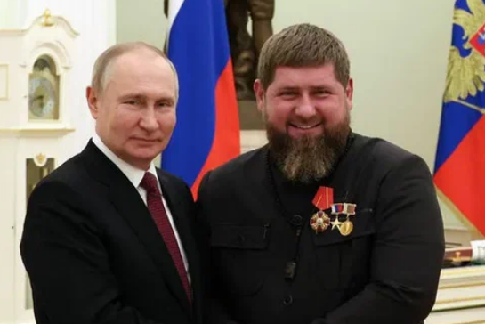 Путин и Кадыров поспорили об источниках благосостояния Чечни Путин и Кадыров поспорили об источниках благосостояния Чечни