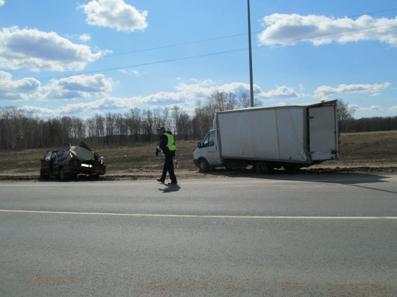 В Самарской области у виновника ДТП полицейские изъяли крупную партию наркотиков В Самарской области у виновника ДТП полицейские изъяли крупную партию наркотиков