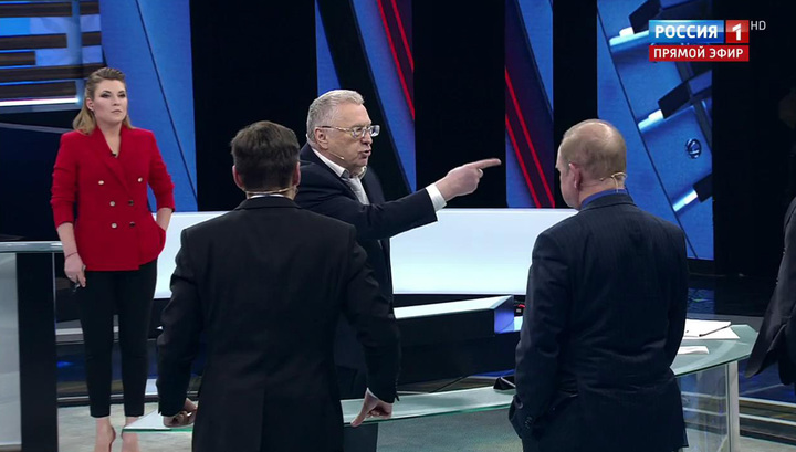 "Будем вас уничтожать": Жириновский устроил дебош в прямом эфире "Будем вас уничтожать": Жириновский устроил дебош в прямом эфире