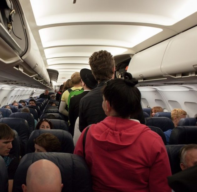 Госдума запретила перелет авиапассажирам, отказавшимся от досмотра