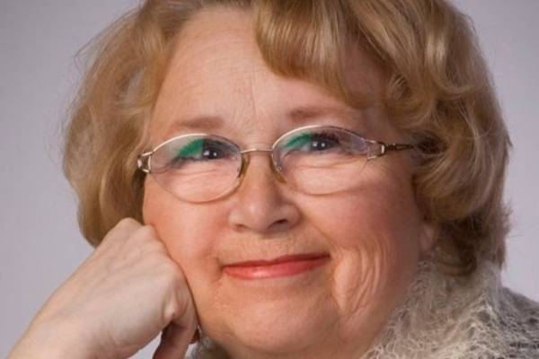 На 85-м году жизни скончалась актриса Харлап, озвучившая Степашку и Хрюшу | Умерла озвучившая Степашку, Хрюшу и Каркушу актриса