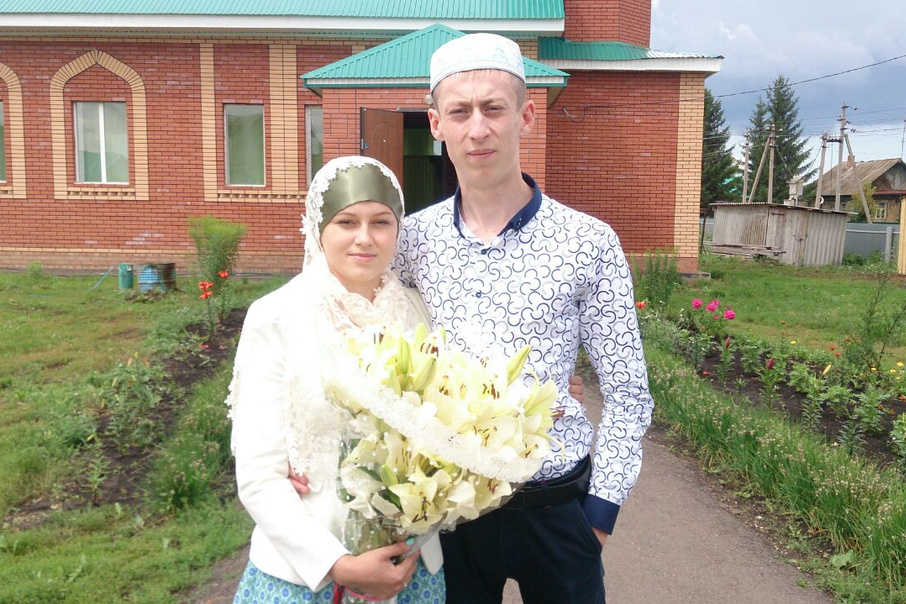 Уфимская пара разбилась в ДТП накануне свадьбы Уфимская пара разбилась в ДТП накануне свадьбы