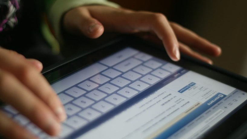 На Украине заблокировали социальные сети «ВКонтакте», «Одноклассники», сервисы «Яндекса», а также сайты российских антивирусных компаний На Украине заблокировали социальные сети «ВКонтакте», «Одноклассники», сервисы «Яндекса», а также сайты российских антивирусных компаний