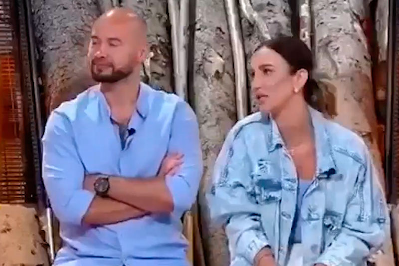 Пьяная Бузова опозорилась на лобном месте "Дома-2", с трудом выговаривая текст Пьяная Бузова опозорилась на лобном месте "Дома-2", с трудом выговаривая текст