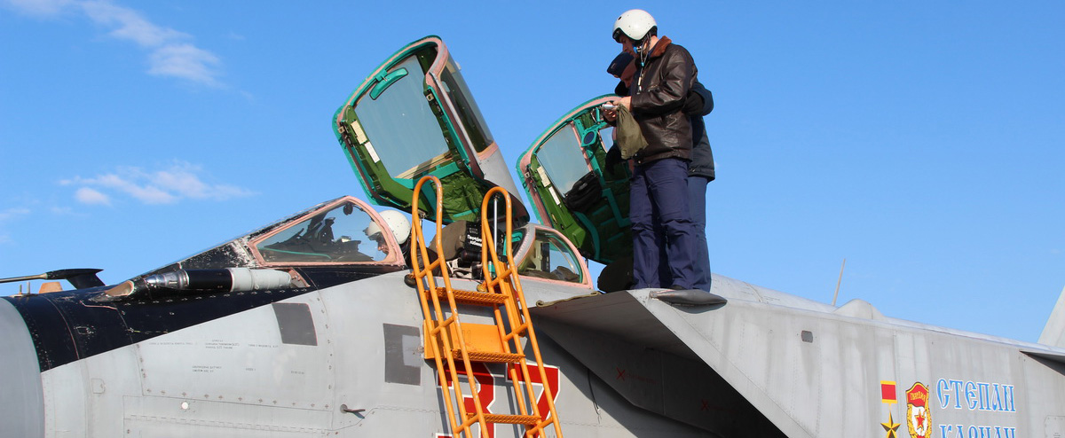 Лётчики ЦВО успешно перехватили крылатую ракету на полигоне в Коми Лётчики ЦВО успешно перехватили крылатую ракету на полигоне в Коми