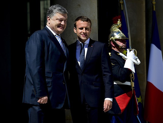 В России Роскомнадзор заблокировал доступ к официальному сайту президента Франции В России Роскомнадзор заблокировал доступ к официальному сайту президента Франции