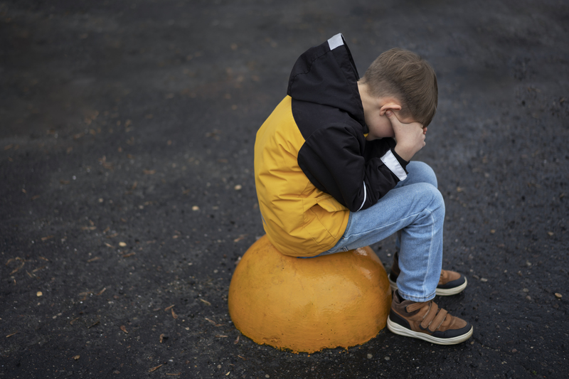 Госдума рассмотрит запрет на банковские карты для подростков без согласия родителей | Володин сообщил о рассмотрении закона о защите детей от мошенников