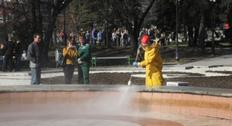 На Среднем Урале стартовал месячник чистоты На Среднем Урале стартовал месячник чистоты