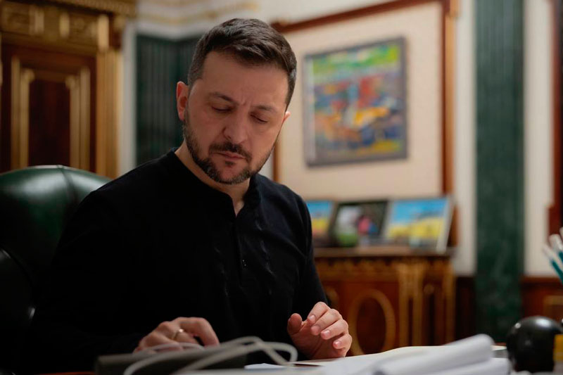 Украинский лидер согласился на встречу с президентом России 25 мая в Турции | Зеленский пообещал ждать Путина в Стамбуле 15 мая Украинский лидер согласился на встречу с президентом России 25 мая в Турции | Зеленский пообещал ждать Путина в Стамбуле 15 мая