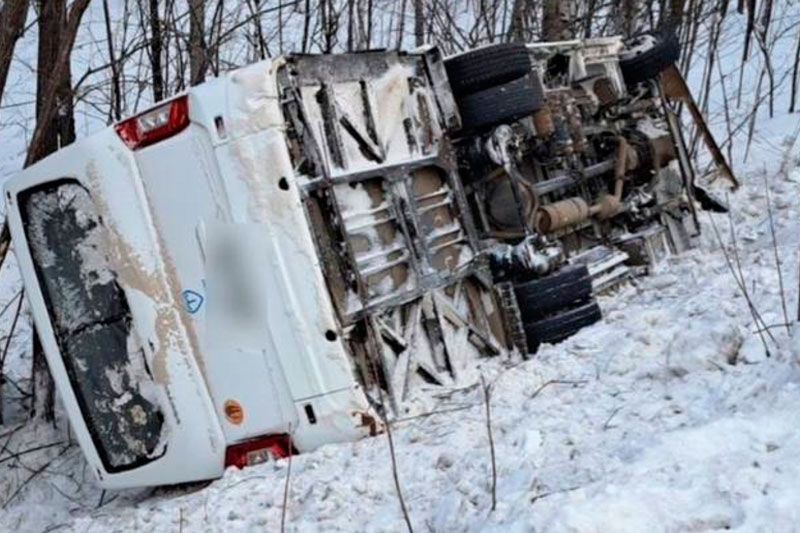 Автобус с пассажирами перевернулся на дороге Нефтекамск — Уфа. Что известно | В Башкирии автобус с десятью пассажирами перевернулся в кювет Автобус с пассажирами перевернулся на дороге Нефтекамск — Уфа. Что известно | В Башкирии автобус с десятью пассажирами перевернулся в кювет