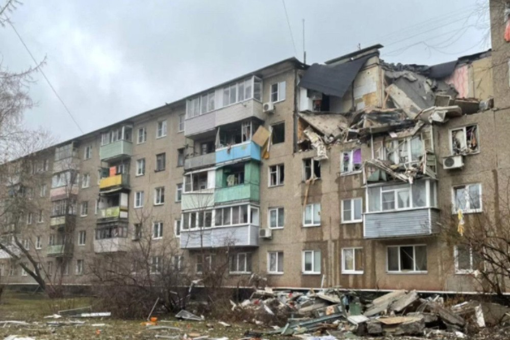 В Подмосковье из-за утечки газа взорвался жилой дом В Подмосковье из-за утечки газа взорвался жилой дом