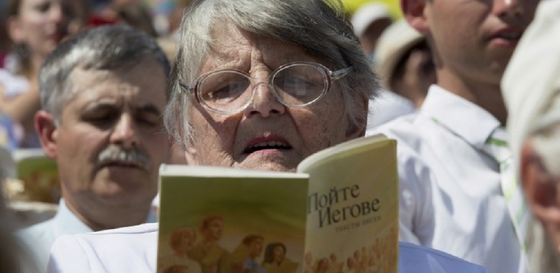 В России запрещают Церковь свидетелей Иеговы: главные аргументы за и против такого решения