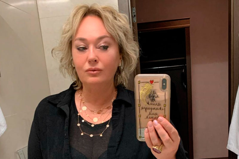 СМИ: 61-летняя Лариса Гузеева стала новой ведущей "Дома-2" СМИ: 61-летняя Лариса Гузеева стала новой ведущей "Дома-2"