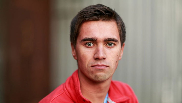 Российский актер бросил семью ради "Исламского государства" и погиб в Сирии Российский актер бросил семью ради "Исламского государства" и погиб в Сирии