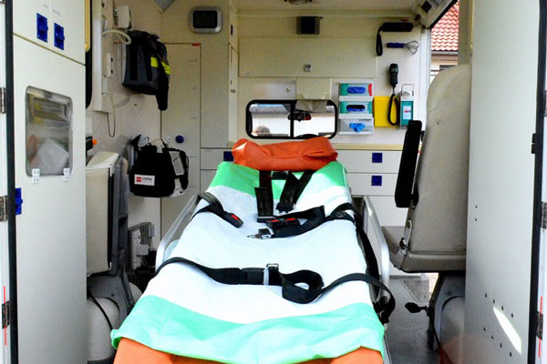 В Якутии приехавший по вызову врач забрал 9-летнюю девочку «на осмотр» и изнасиловал