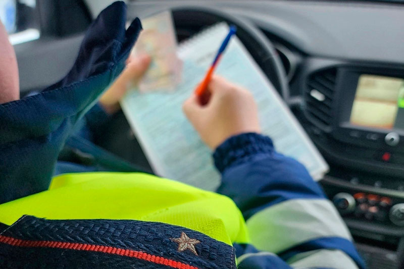 Водителям повысят штрафы до миллиона рублей за липовый знак «Инвалид» | В России хотят повысить штрафы за незаконный знак «Инвалид» Водителям повысят штрафы до миллиона рублей за липовый знак «Инвалид» | В России хотят повысить штрафы за незаконный знак «Инвалид»