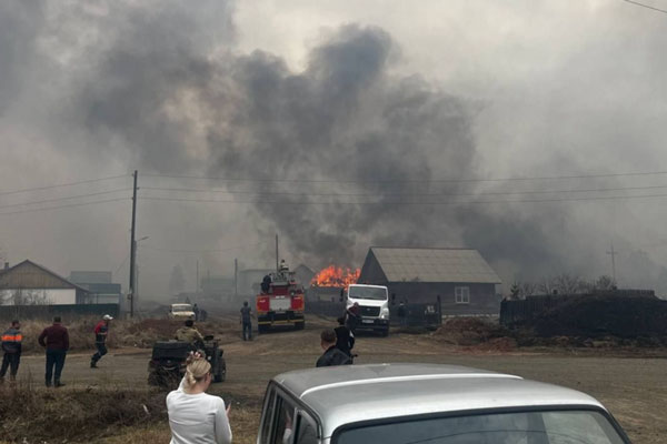 Более 30 садоводческих участков сгорело в Братске из-за сильных пожаров | Масштабные пожары в Иркутской области. Что известно Более 30 садоводческих участков сгорело в Братске из-за сильных пожаров | Масштабные пожары в Иркутской области. Что известно