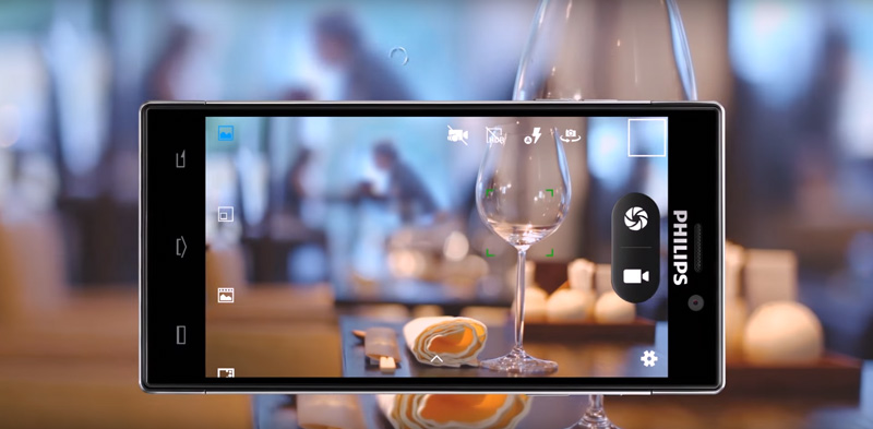 Смартфон Philips Xenium V787 с аккумулятором на 5000 мАч выходит в России 29 января Смартфон Philips Xenium V787 с аккумулятором на 5000 мАч выходит в России 29 января