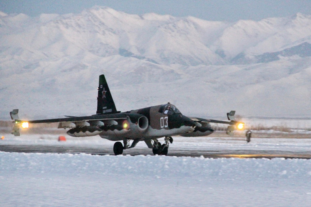 В Приморском крае разбился штурмовик Су-25 | В Приморском крае потерпел крушение штурмовик Су-25