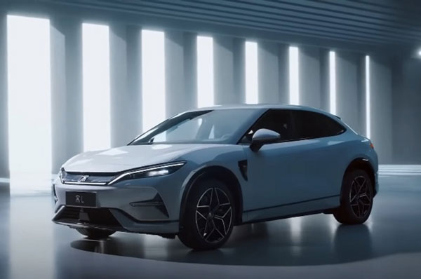 Дилеры объяснили, чем вызвана блокировка китайских гибридов после обновления ПО | Автовладельцы в РФ столкнулись с блокировкой китайских электрокаров