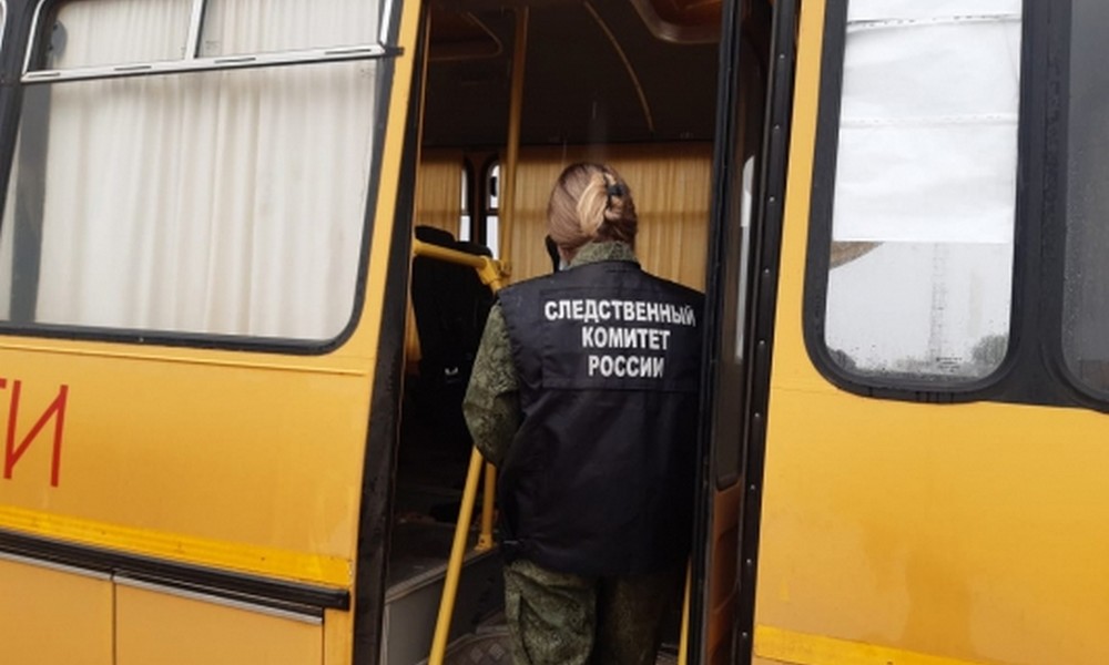 Мальчик умер в школьном автобусе Мальчик умер в школьном автобусе