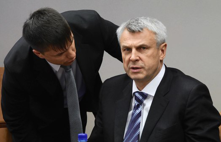 Мэр Нижнего Тагила Сергей Носов может стать Аманом Тулеевым