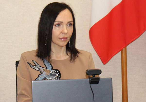 Дочь чиновницы из Вологодской области осудили за провокационное видео про СВО | Вологодская чиновница оказалась в центре скандала из-за видео дочери про СВО