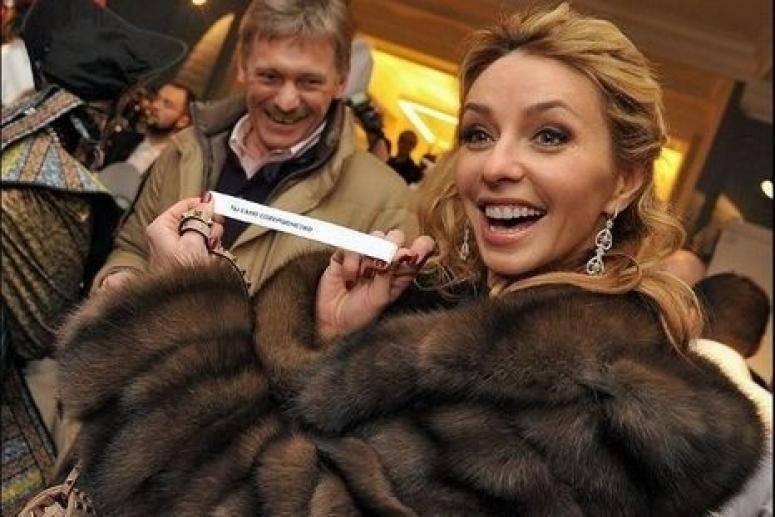 Елизавета Пескова назвала своего папашу "главным миллиардером и вором страны"