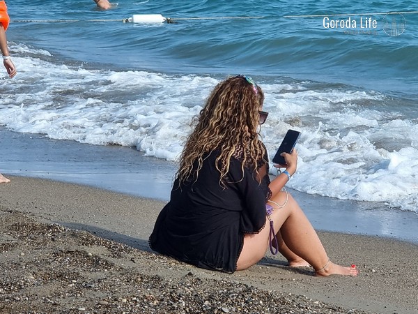 Удивительное открытие: закапывание ног в песок как эффективный способ борьбы со стрессом! | Не только мягкие пяточки: эксперты объяснили, почему закапывание ног в песок помогает бороться со стрессом Удивительное открытие: закапывание ног в песок как эффективный способ борьбы со стрессом! | Не только мягкие пяточки: эксперты объяснили, почему закапывание ног в песок помогает бороться со стрессом