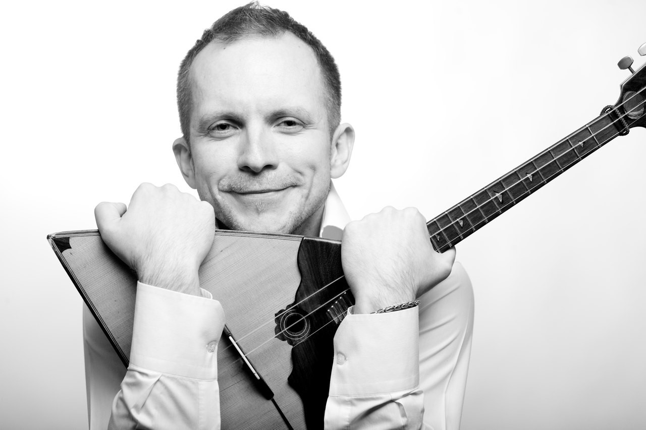 Популярный музыкант Дмитрий Калинин найден мёртвым в Москве Популярный музыкант Дмитрий Калинин найден мёртвым в Москве