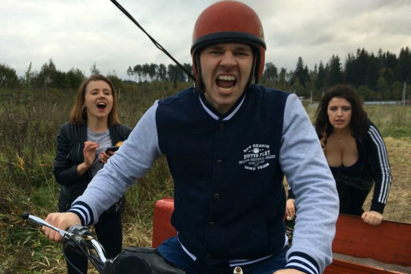 Первый канал оштрафовали на 1 млн рублей за пропаганду ЛГБТ* из-за редактора | «Дочку» Первого канала оштрафовали за ЛГБТ*-пропаганду