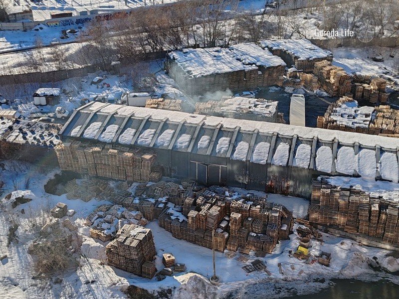 «Портал в ад» снова заработал в Екатеринбурге? В центре города жители задыхаются от дыма «Портал в ад» снова заработал в Екатеринбурге? В центре города жители задыхаются от дыма