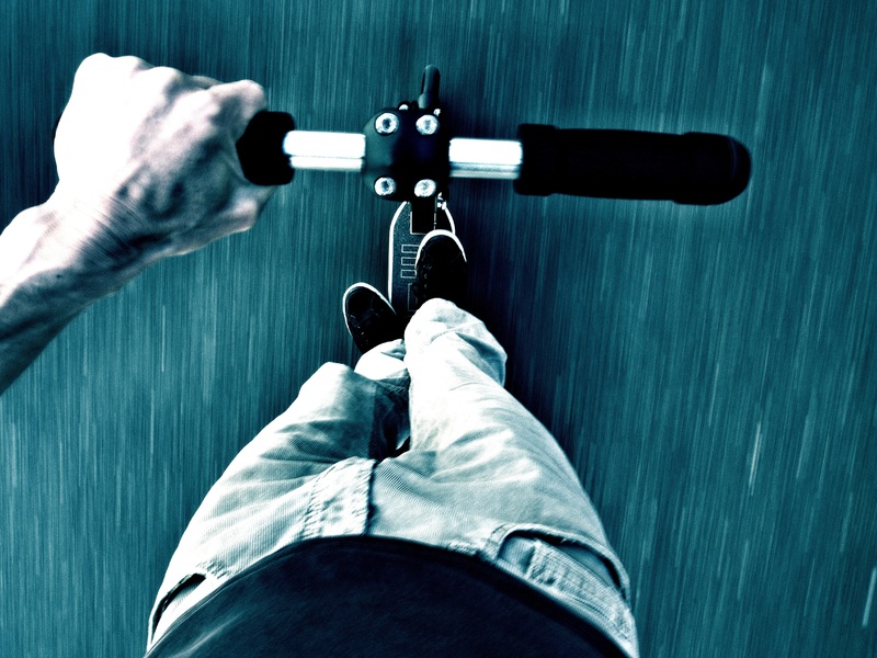 В России появился стандарт для электросамокатов