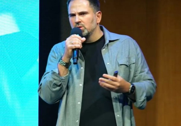 Правоохранители арестовали экс-главу Binance Смеркиса по делу о мошенничестве | Экс-глава Binance Смеркис арестован за мошенничество Правоохранители арестовали экс-главу Binance Смеркиса по делу о мошенничестве | Экс-глава Binance Смеркис арестован за мошенничество