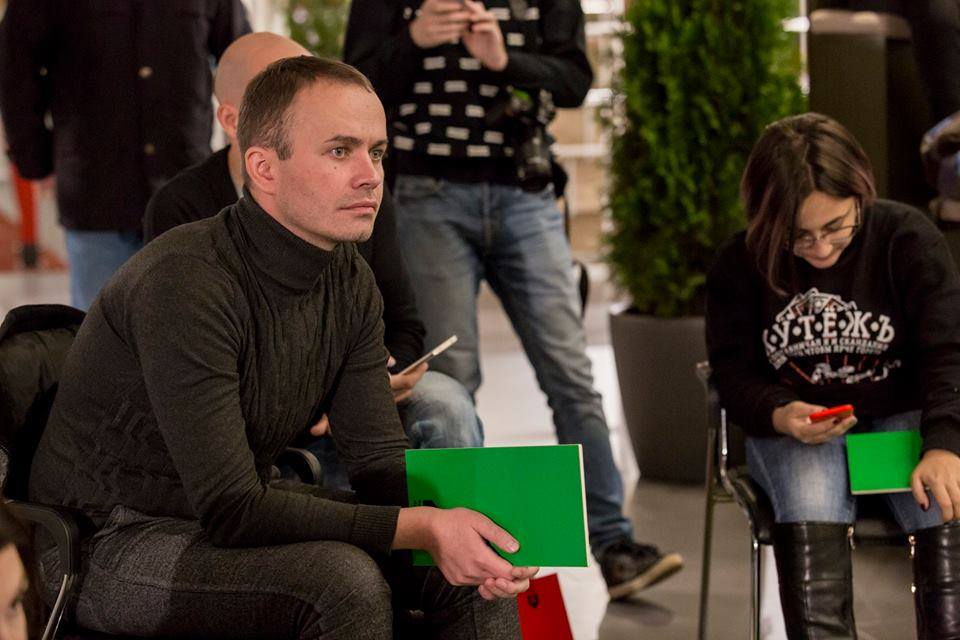 СМИ: «Вице-губернатор Орлов и мэр Нижнего Тагила Пинаев не умеют читать»