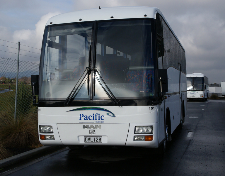 В Турции в аварии с автобусом погибли шесть человек В Турции в аварии с автобусом погибли шесть человек