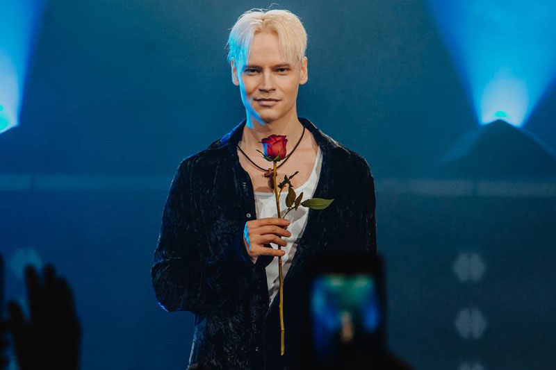 SAMAN представил совместный клип с Мизулиной. Видео | SAMAN представил клип с Мизулиной на песню «Я останусь с тобой»