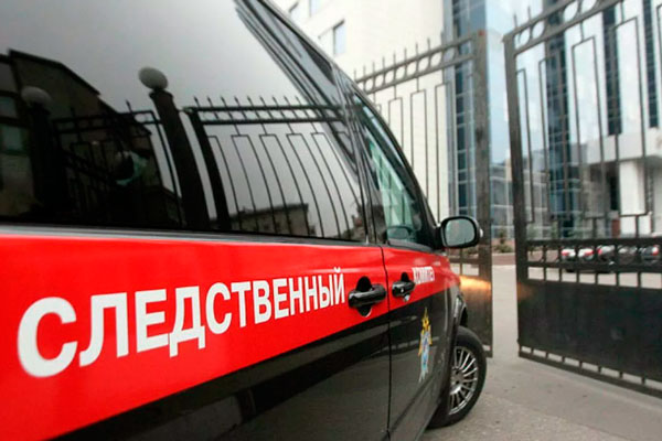 Девочка, которую мать выбросила с 11-го этажа в Москве, умерла в больнице Девочка, которую мать выбросила с 11-го этажа в Москве, умерла в больнице