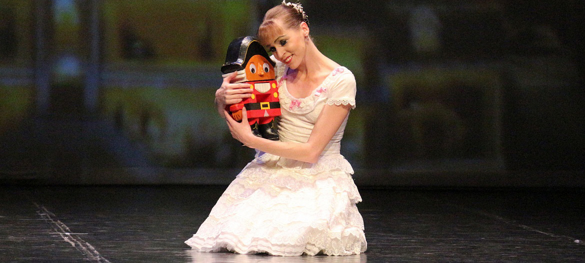 Зимнее волшебство посреди «Лета в Кремле»: балет «Щелкунчик» в Вологде